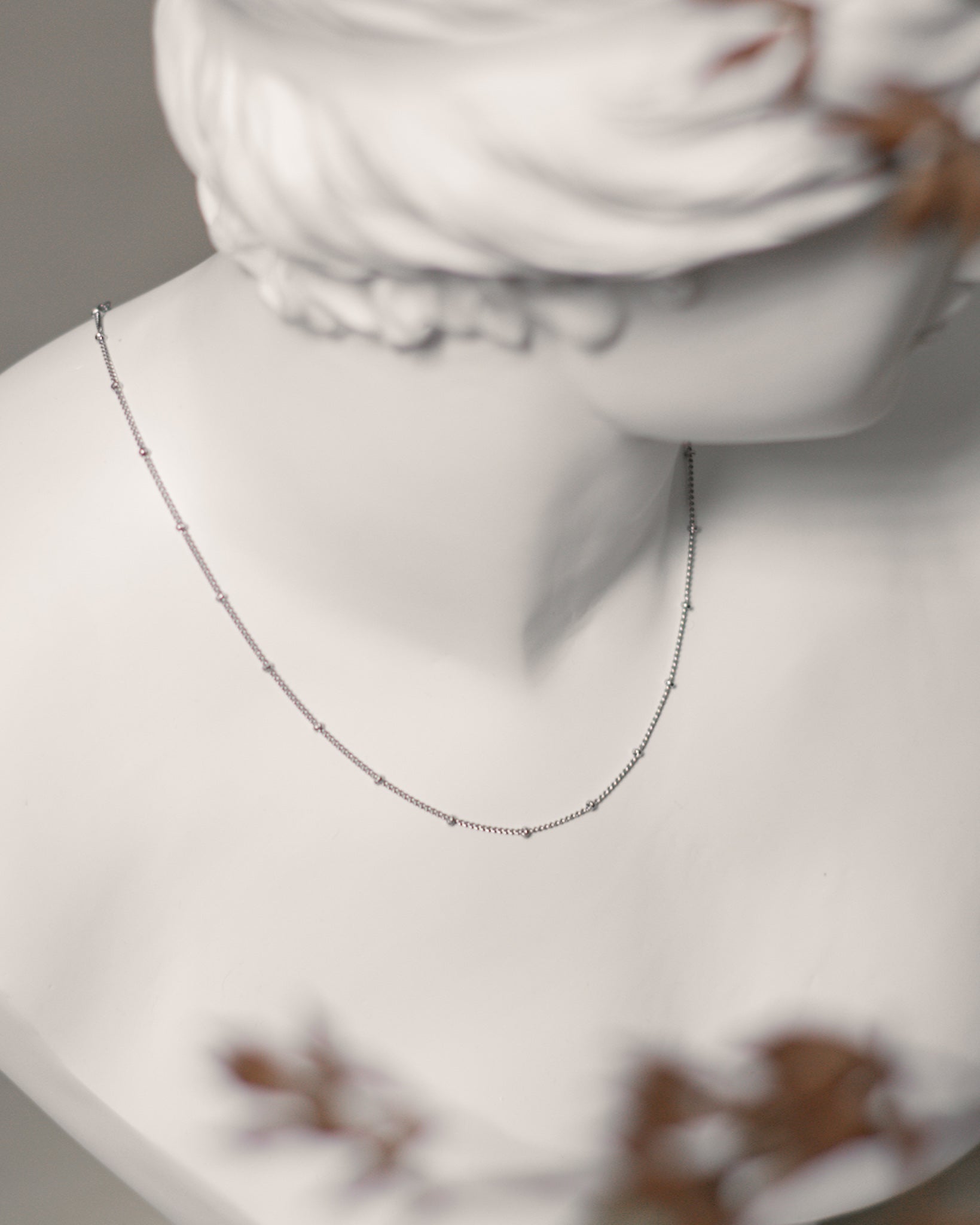 Stil. Hatta Necklace
