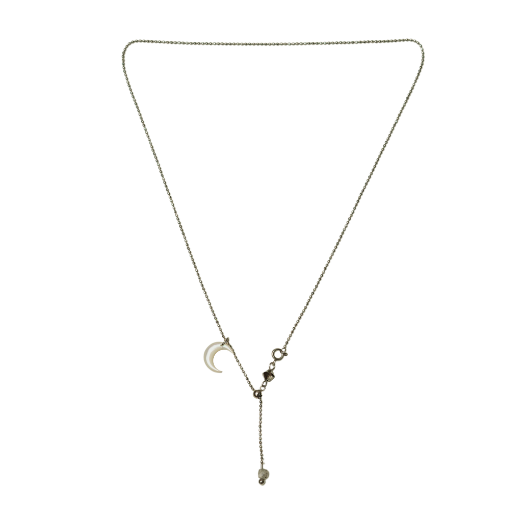 Stil. Crescent Necklace